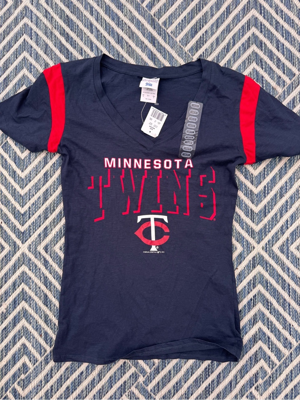 Minnesota Twins Navy & Red Women’s V-Neck Tee
